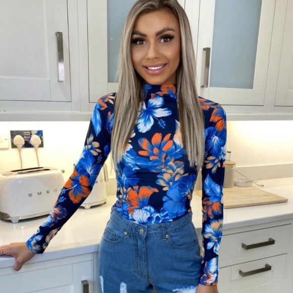 Flower Print Turtle Neck Long Sleeve Bodysuit - Picture 2 of 3